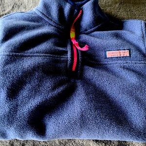 Vineyard Vines girls fleece pullover like new size Large color deep blue